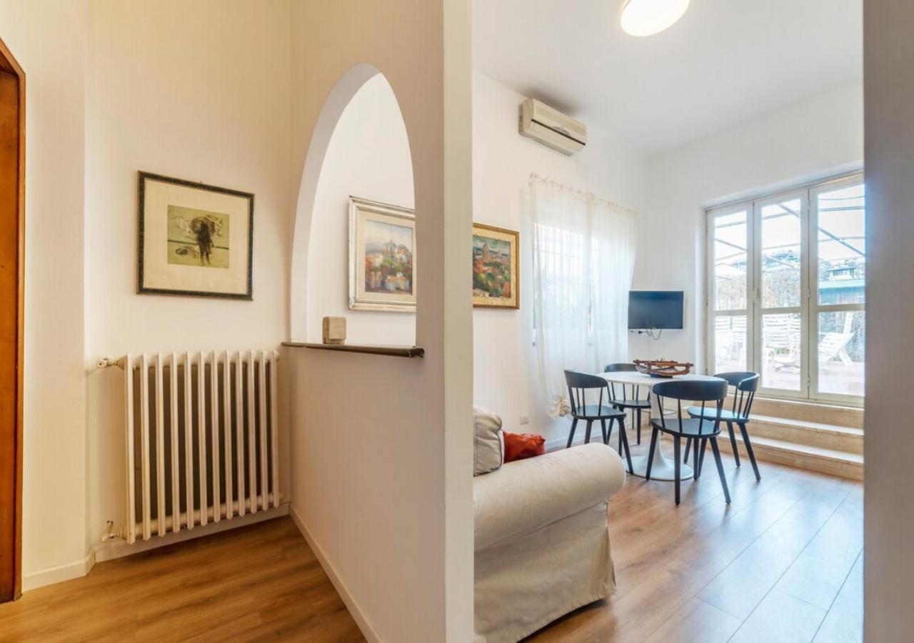 Elegant, With Private Terrace Next To The Vatican Рим Экстерьер фото