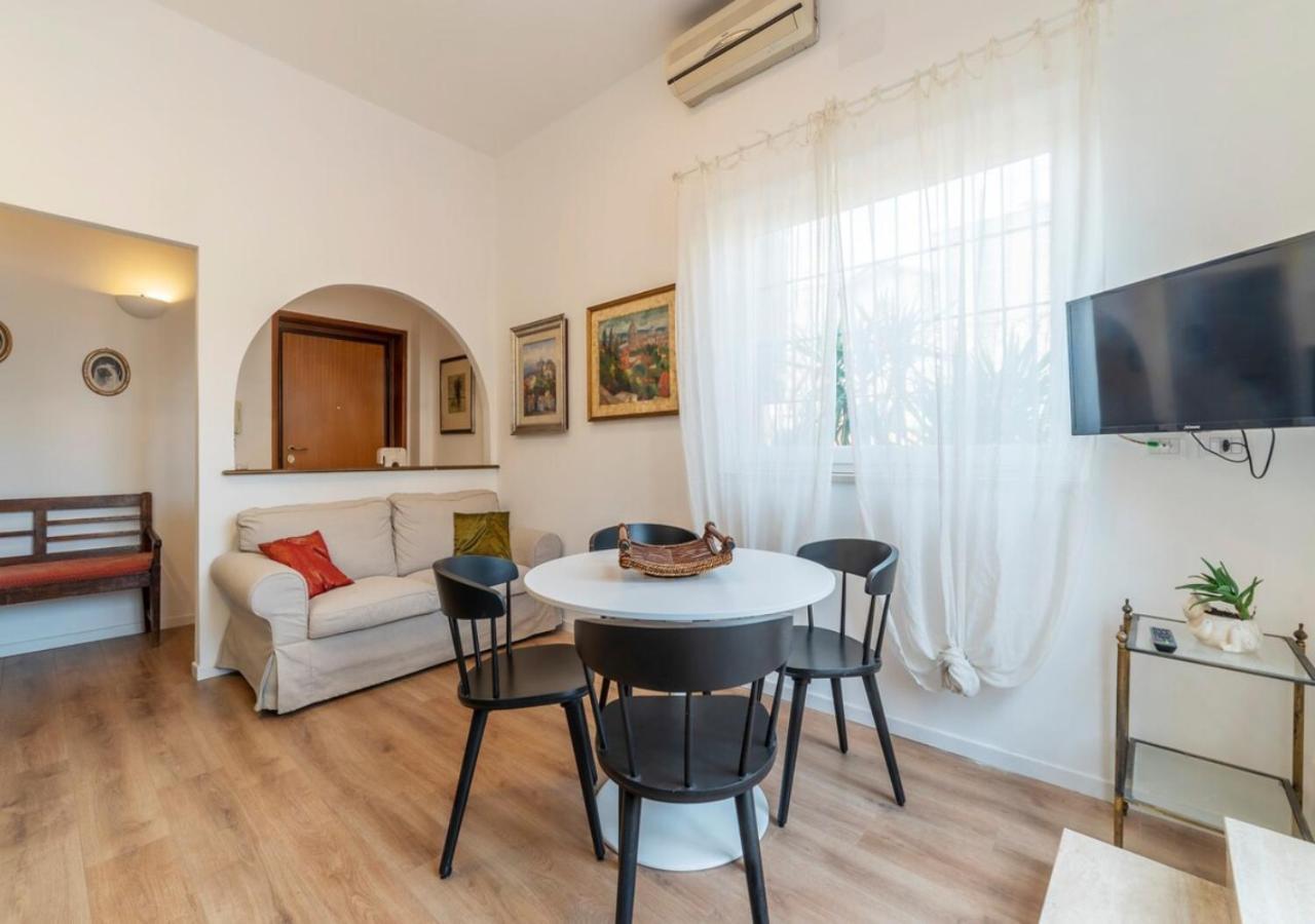 Elegant, With Private Terrace Next To The Vatican Рим Экстерьер фото